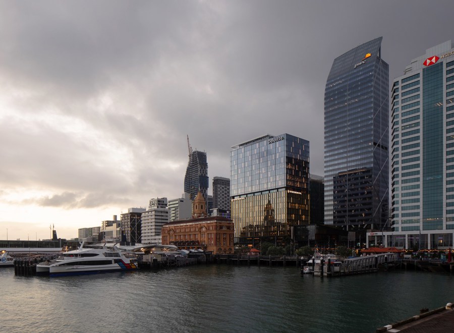 A15b2b975e9b3851ccc86727e9dbcaadcca1b977