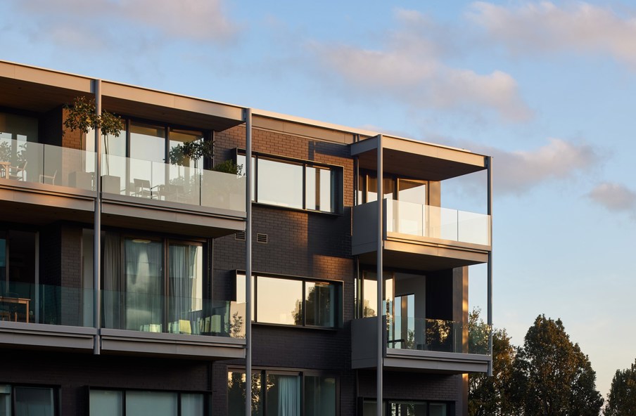 Hills Residences by Edwards White Architects