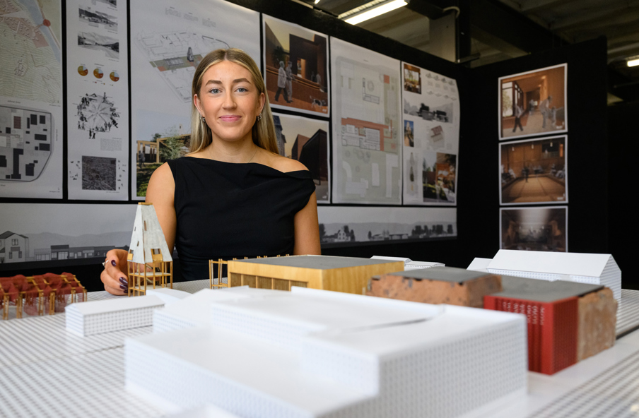 Finalist - Erica Morris