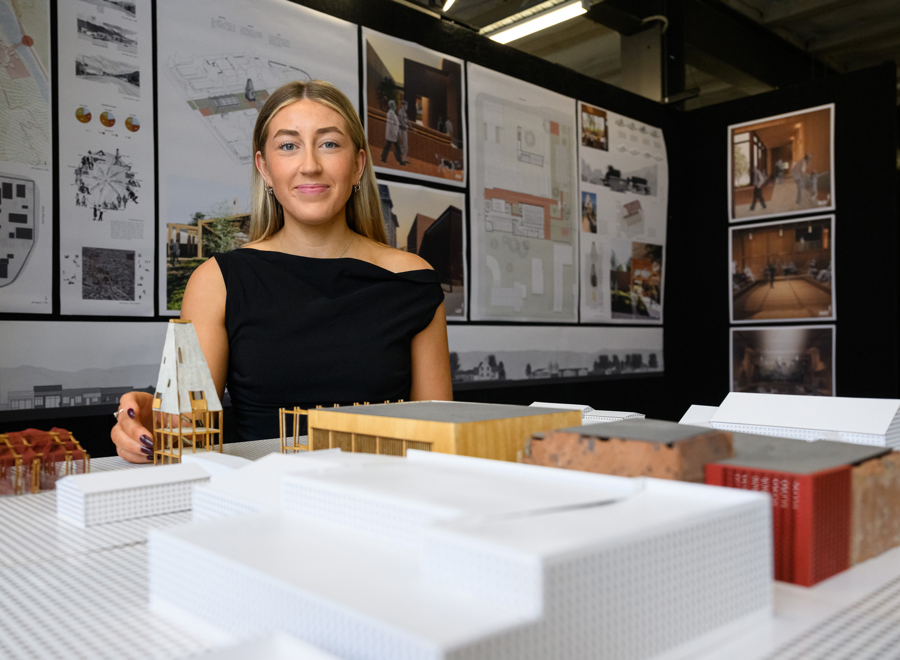 Erica Morris 25 11 26 001712