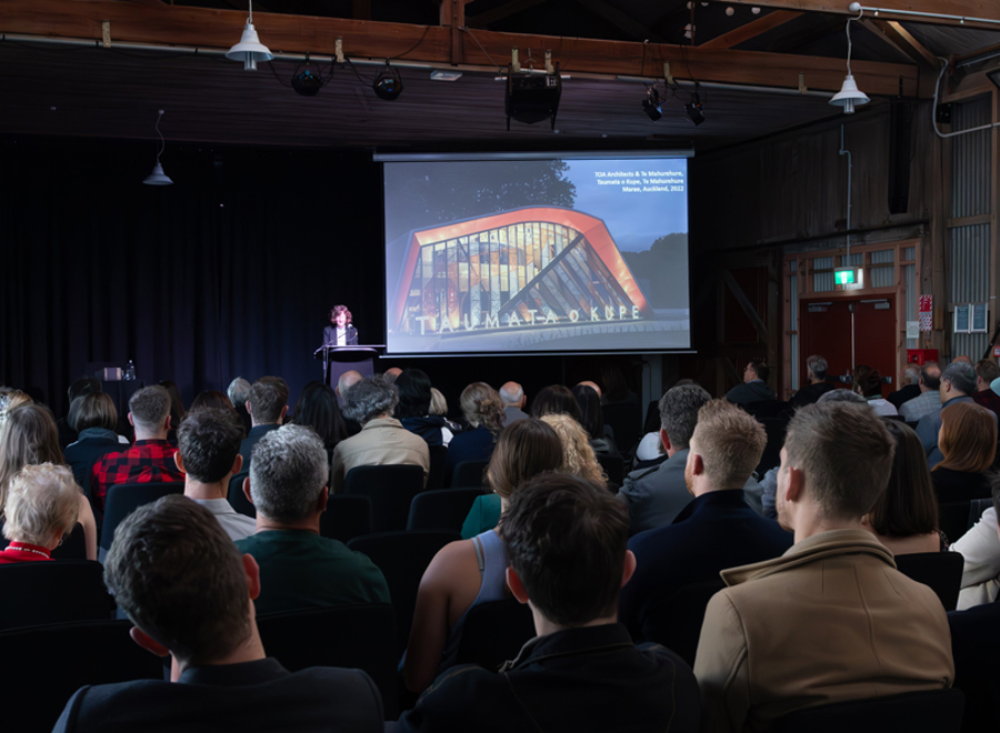 53702819757 8F65163592 O Tile