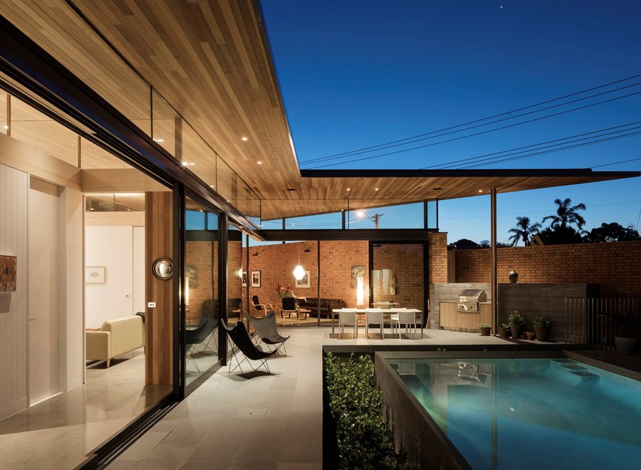 Adfca6857899f08d8fe6bd4dd7ae8f09d5b53764