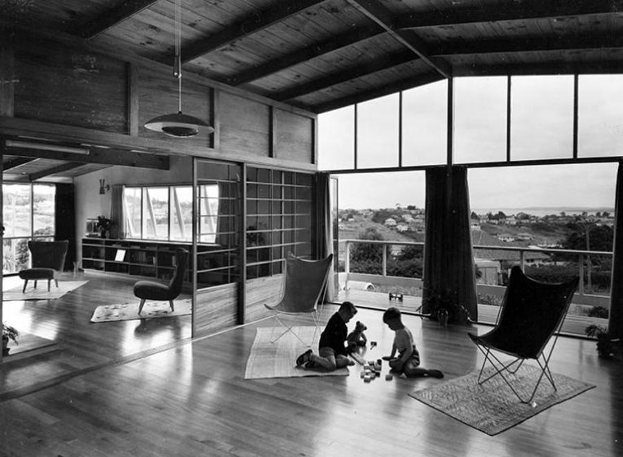 Modern Living Catley House 800X600