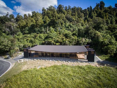 2017 Ted McCoy Award for Education, Te Wharehou o Waikaremoana, Tennent+Brown Architects. 