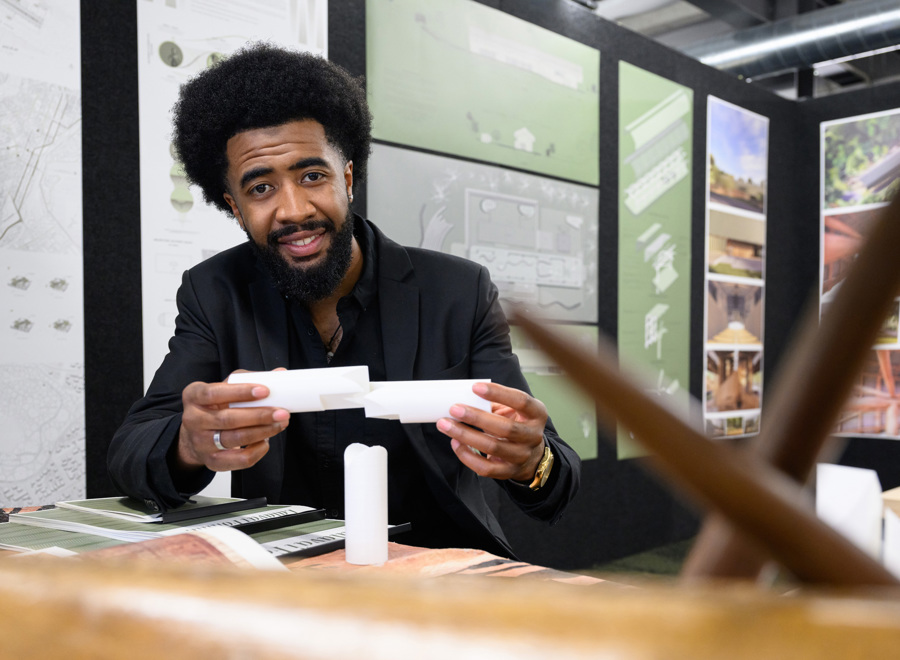 Mila Makasini 25 11 26 001478