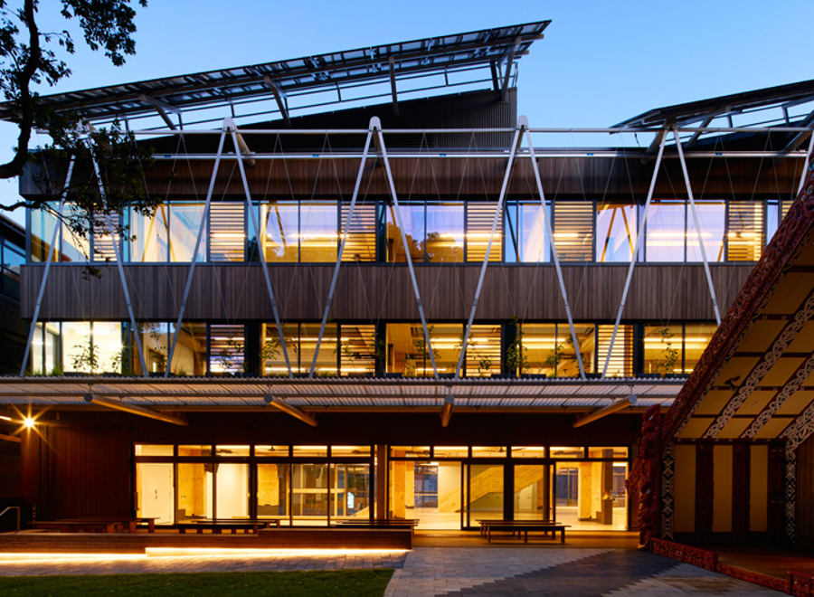 Ngā Mokopuna 1 Tile