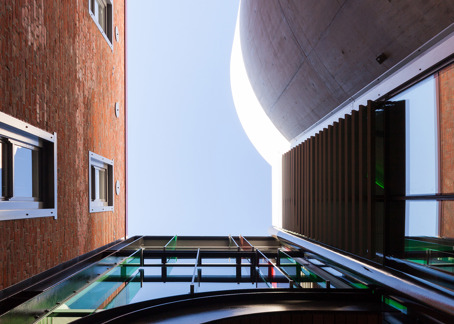 Stranges Building, courtyard