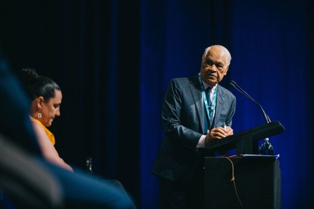 Dr Haare Williams speaks at in:situ's pōwhiri.